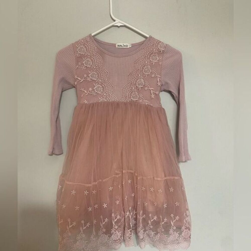 Girls pink long sleeve‎ size 140 9-10 years old
